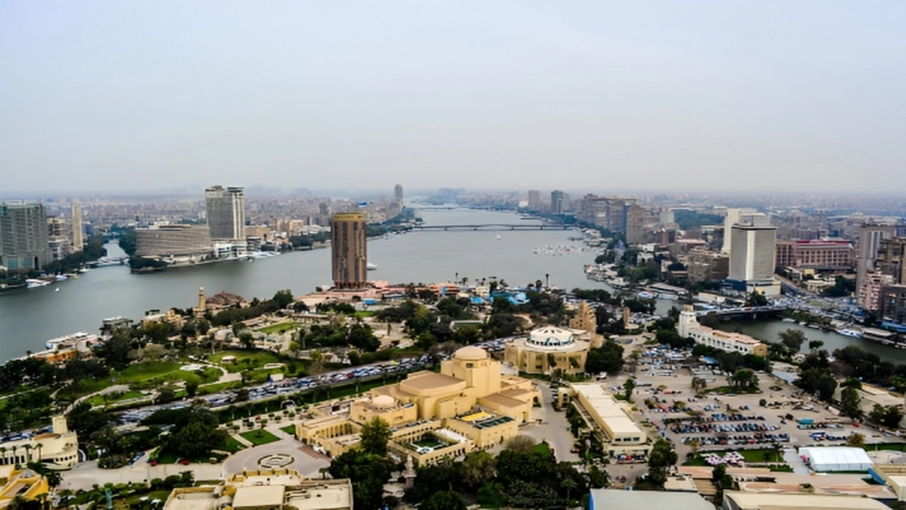 توقعات هيئة الأرصاد حول استمرار انخفاض درجات الحرارة بمناطق واسعة خلال اليوم الإثنين